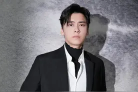 李易峰嫖娼影响大！杨幂出轨谣言被重提，冯小刚等众多男星也遭殃图片