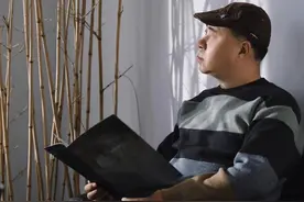 当代水彩画家孙志超，用独特艺术手法，展现了水彩形式语言和气韵图片