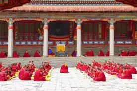 如果看懂了塔尔寺“九间殿”的布局，普通旅游就基本达到了目的。图片