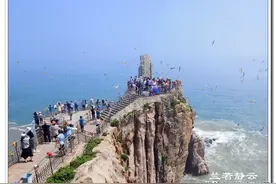 “中国海岸东极地，日出成山第一晖” - 山东威海成山头图片