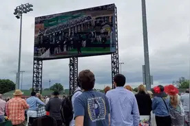 36岁芸姐在美国：家庭主妇为陪读上语言班，决定考取国际汉语教师图片