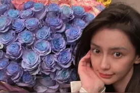 杨颖公开示爱，甜喊男友宝贝，晒10万永生花礼物，男方比黄晓明强图片