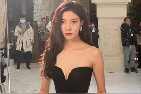 网传易烊千玺曾和张一山旧爱宋妍霏、“知否”长姐王鹤润恋爱？宋妍霏方面爆粗回应：有道理个屁！无稽之谈！图片