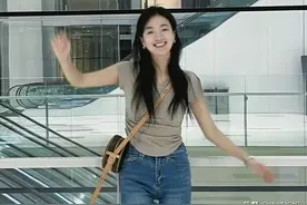 为什么不建议你穿“瑜伽裤”？看完真实的素人街拍，你就懂了！图片