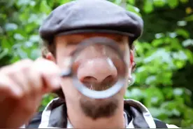 鼻毛往外窜的男人，有啥不同之处？鼻毛旺盛说明了啥？涨知识了图片