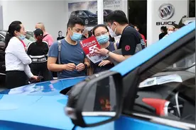 打算买车、换车的注意了，满足三个要求，即可享受“购置税减半”图片