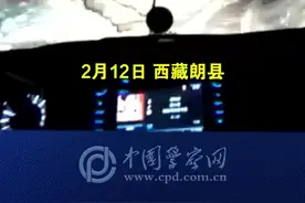 海拔4800米，民警极速救援被困人员图片