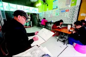 灵川定江镇八里街有家米粉店与众不同——吃一碗米粉 画一幅速写图片