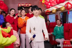 微博音乐盛典，热度持续发酵，周笔畅不负众望，周深降维打击全场图片