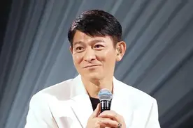 被全网质疑，含泪道歉，这场直播难道真的被主持人毁了吗？图片