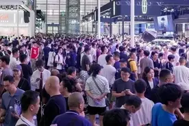 火爆预警！会玩的深圳人，已经坐不住安排上了！图片