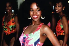 美女子起诉拳王泰森：他在轿车内暴力强奸了我，我索赔3400万图片