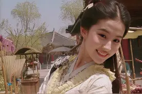 刘亦菲跳钢管舞绝了，邓超都不敢相信了图片