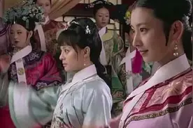 《甄嬛传》四处不合理，初次拜见皇后，甄嬛为何站在富察贵人前面图片