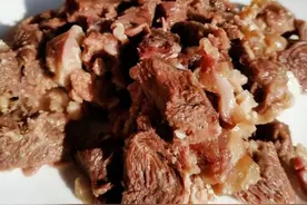 山东女孩到河南小镇吃蒸羊肉，结账时不敢相信，咋比老家贵这么多图片