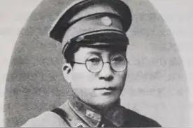 1937年,杨虎城跪别夫人张蕙兰:抚孤多年,养大六子女,无一是她亲生图片