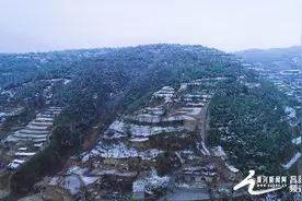 吕梁：暴雪、道路结冰预警！部分高速管制！图片