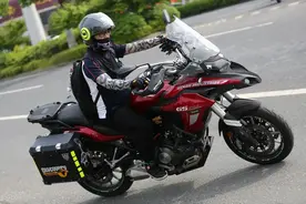 谁在买60万一块的摩托车牌照？图片