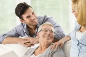 不想骨头越变越脆，这3物要少吃，不然伤骨骼，骨质疏松找上门！图片