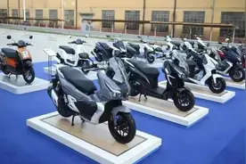 7880-31990元，大阳一口气发布9款踏板新车，有TCS有混动图片