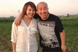 王小利离婚24年：他再婚生三胎，前妻温美玲人生现状如何？图片