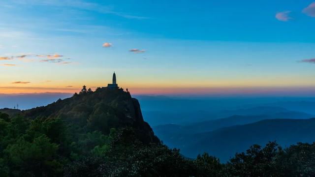 4月11—19日楚雄人免费游鸡足山！