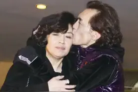 李咏病逝4年，再看遗孀哈文近况，才明白李咏当年的选择有多正确图片