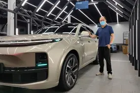 春卷又开车 | 与理想L9实车初见后的赞与弹图片