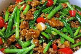 韭菜配什么菜最好吃？推荐7种不同做法，鲜香美味下饭，顿顿光盘图片