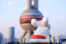 【爱申活暖心春】10米巨兔、7米高娃娃机、新春灯会……正大广场迎新活动让你假期玩不停图片