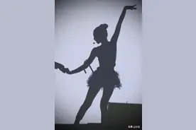 芭蕾舞娘一战封神！南韩女子天团开盲盒式舞台，一套比一套惊艳！图片