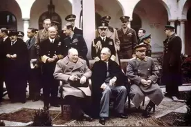 为何“雅尔塔体系”锁死日本半世纪，中国仅花三年就成功翻身？图片