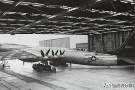 NB-36 Crusader：美国的大型核动力轰炸机图片