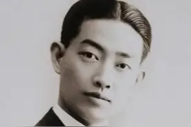 67岁梅兰芳病逝，周总理特批：降半旗，国库仅存的沉香木棺材安葬图片