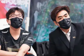 TES憾负RNG，1张“UZI背影图”火了，后UZI时代，GALA口碑远超JKL图片