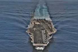 里根号高速冲向台海，4架B2虎视眈眈，歼20高调上演“大象漫步”图片