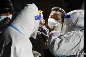 今晚的月色很美，因为有你们！图片