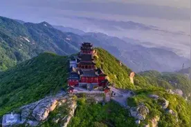 河南这座名山，素称“淮河之源”，专家说：比华山高险与黄山竞秀图片