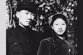 毛岸英牺牲后，刘思齐改嫁杨茂之生4子，她以长子名字来纪念前夫图片