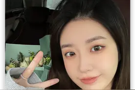 美女网红官宣结婚，与丈夫相恋不到半年，男方曾拿百万元彩礼提亲图片