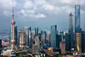 疫情中的上海女人，正在家跟那只叫老公的奇异动物斗智斗勇图片