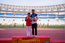 喜报！德州运动员李肖巧获省运会女子400米第一名图片