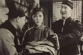 真实版白毛女：躲入断头山17年，浑身赤裸满头白发，事迹堪称传奇图片