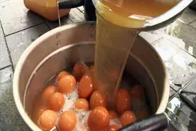 用尿煮蛋、用尿蒸肉，还有什么是中国人不敢吃的？图片