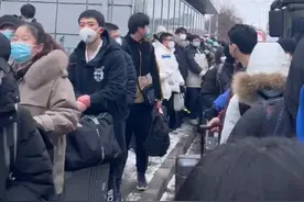 中国留学生讲述撤离乌克兰之路图片