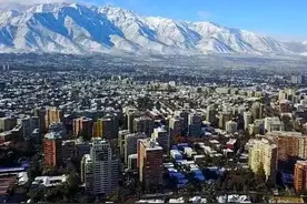 南美最争气的豆芽小国，学习我国闭门造车，最终成为南美土豪图片