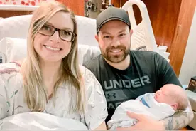 美国家庭138年只生男娃，首次生女儿全家乐疯！网友：要被宠上天图片