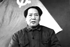 56年美机不顾我军警告潜入中国腹地，毛主席：不惜一切代价打下来图片