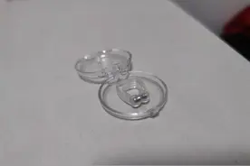 睡觉鼾声如雷鸣，“止鼾神器”真的有用吗？来看医生怎么说→图片