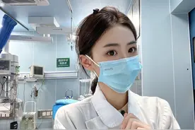 护士小姐姐生活日常自拍照分享图片